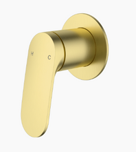 Load image into Gallery viewer, Sulu II Wall Mixer
