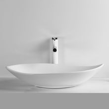 Load image into Gallery viewer, UNIQUE SHAPED GLOSS WHITE BASIN IA073

